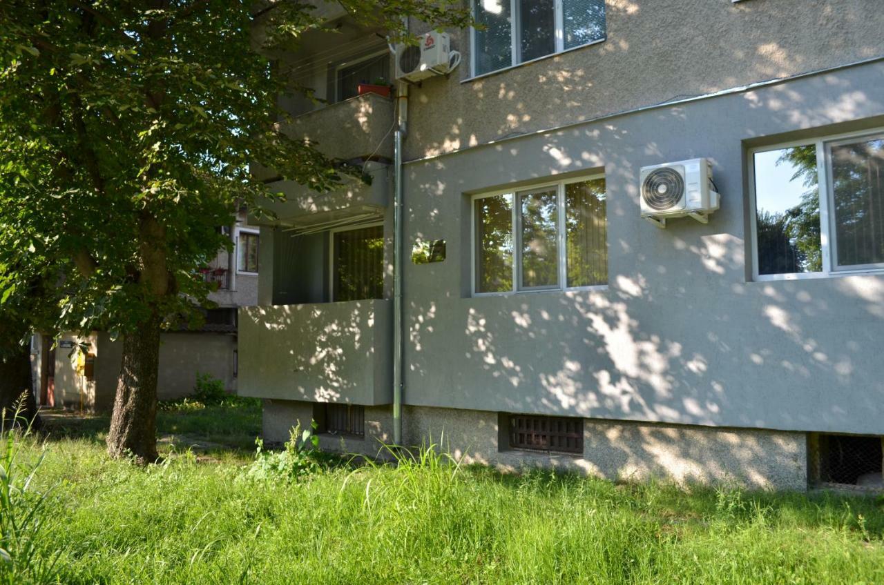 Luxury Near Varna, Located In Apartment